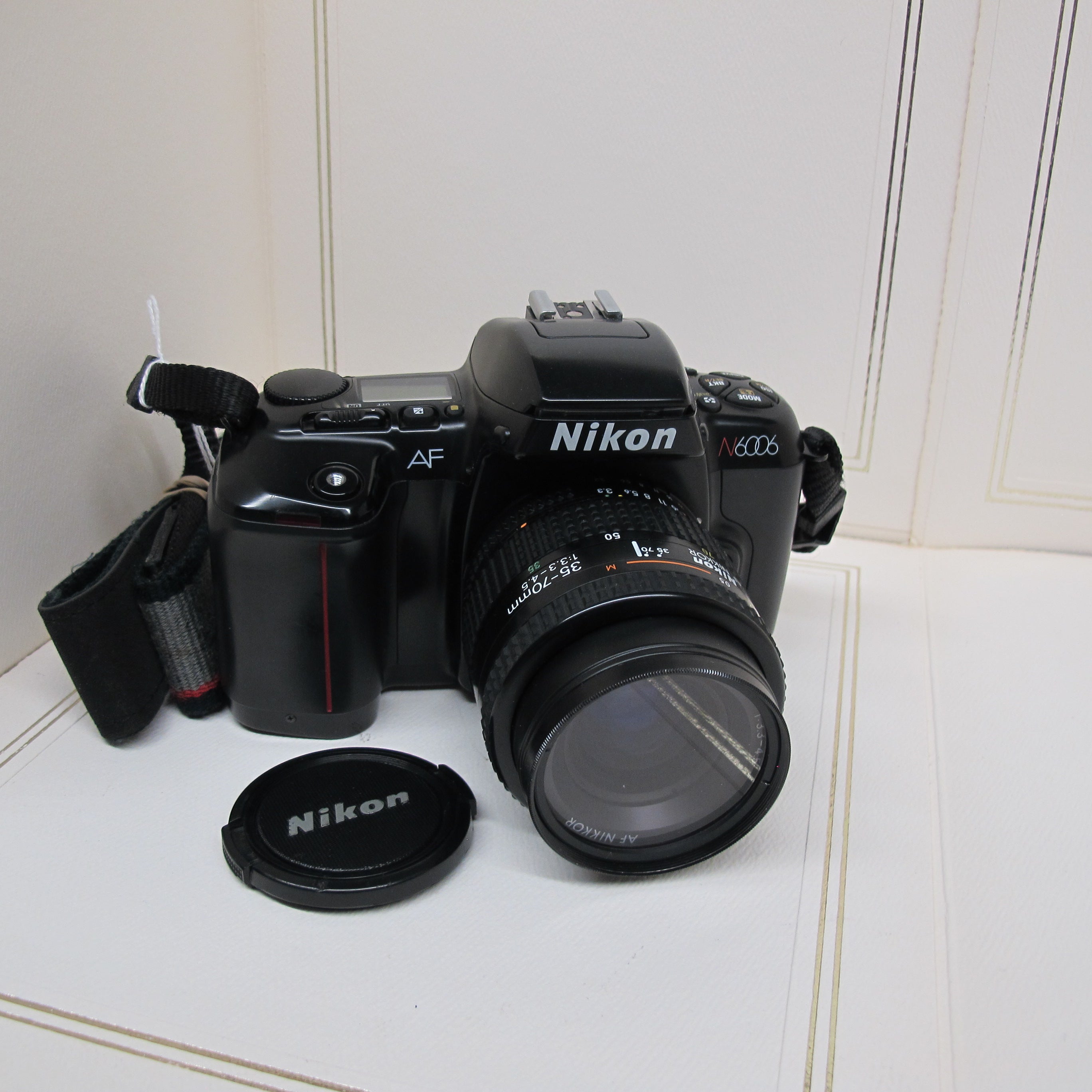 NIKON N6006 CAMERA with AF Nikkor 35-70mm Lens