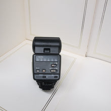 Load image into Gallery viewer, Canon Speed Light 420 EX
