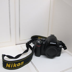 Nikon D5300 (Body) Wifi Enabled